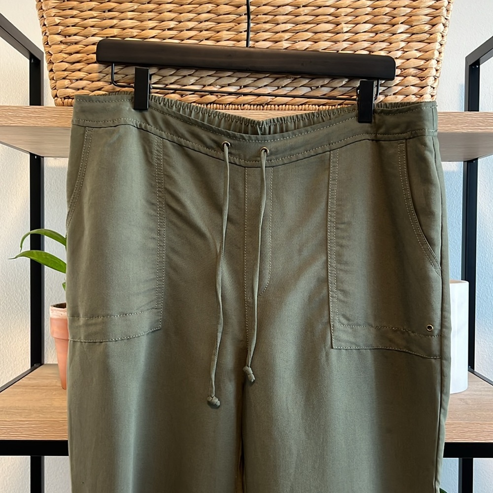 Chico's High-Rise Drape Pull On Trouser, 12 / L - Picture 2 of 10